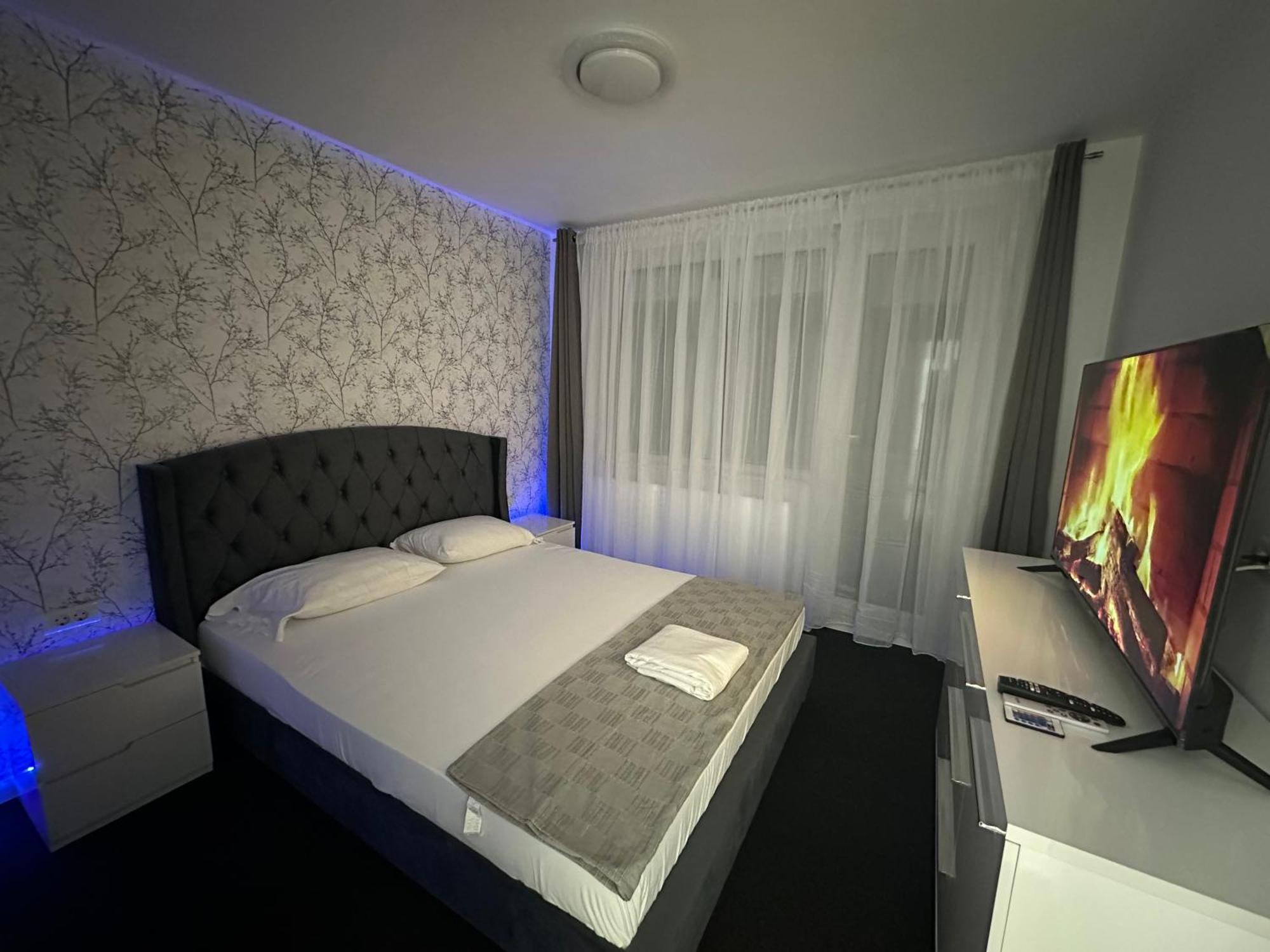 Апартаменты Apartament Ultra Central 3 Хунедоара Экстерьер фото